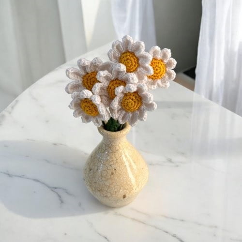 Crochet Small Daisy Flower (Bunch of 6) Crochet Small Daisy Flower (Bunch of 6)